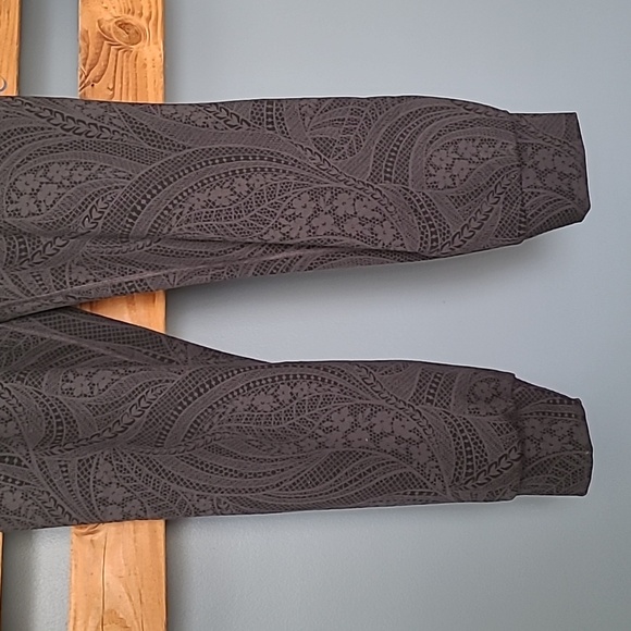 Athleta Salutation Joggers - Picture 3 of 7